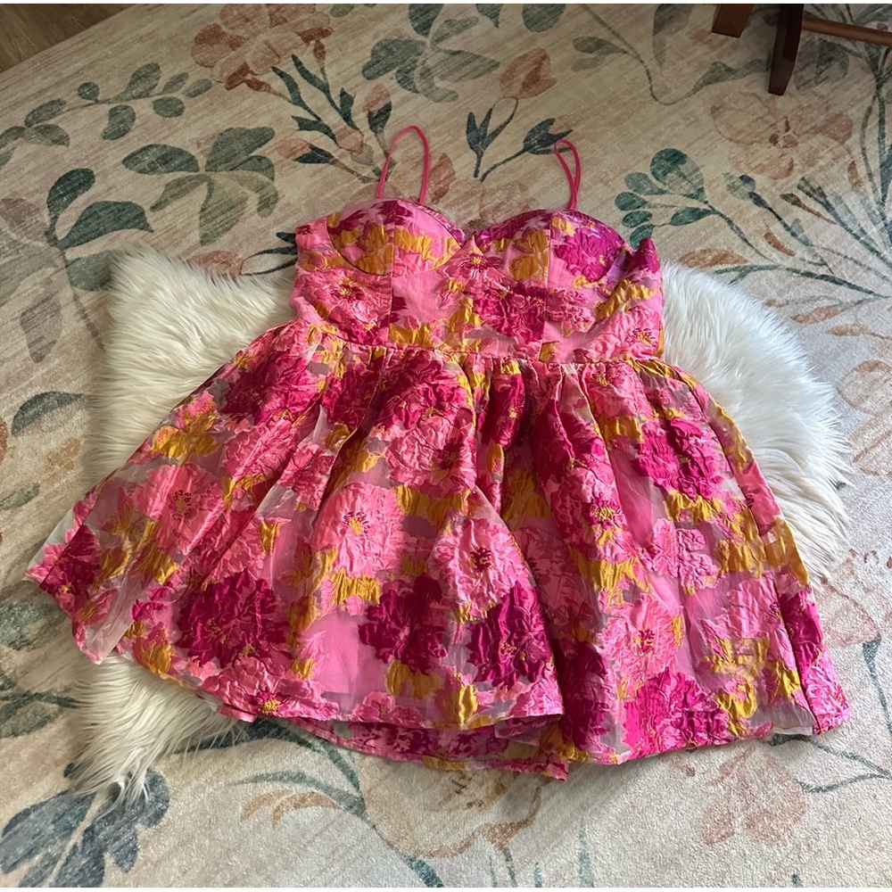 SHOWPO Brailey Mini Dress In Pink Jacquard - Picture 7 of 11